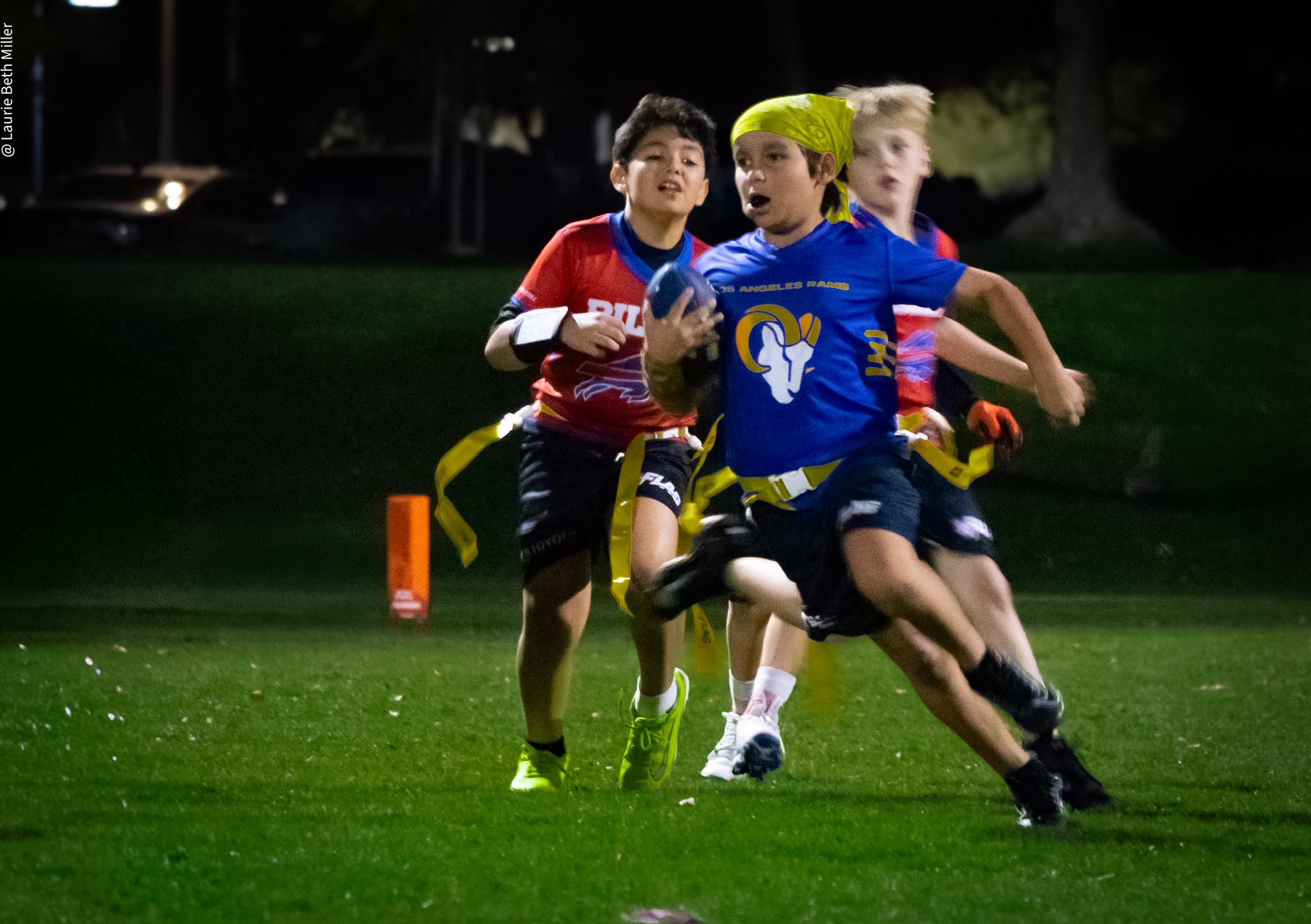 Young players in a Coyotes NFL FLAG game.